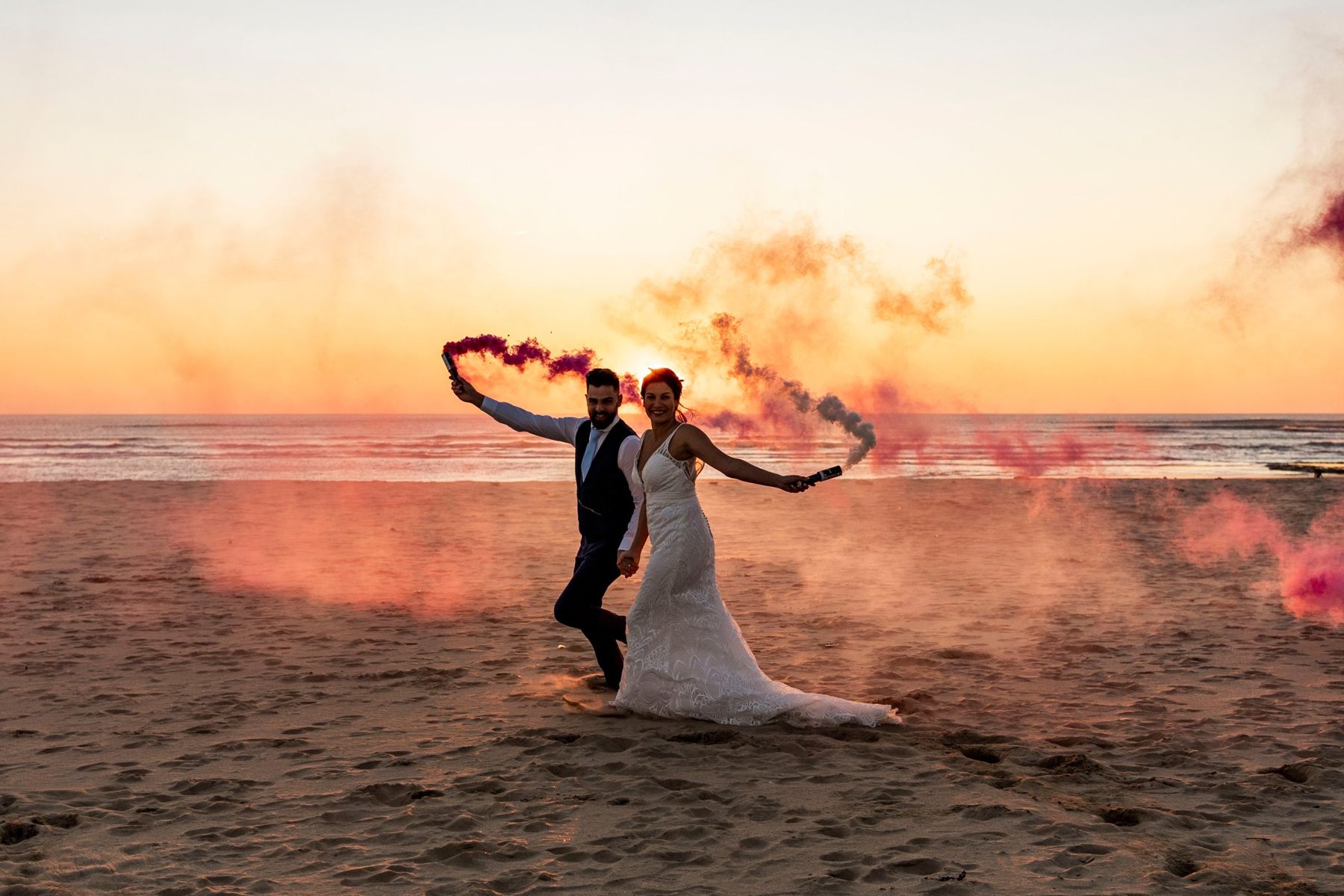 Maxence & Julie, Plage du Veillon, Vendée, photo 1 sur 12